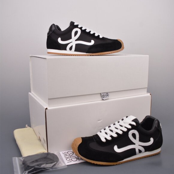 Loewe Flow Runner Sneakers - Picture 1 of 10